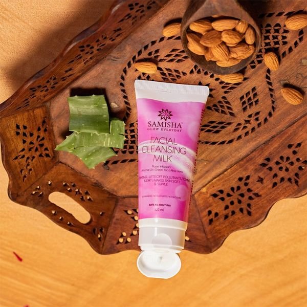 Natural Refreshing Deep Facial Cleansing For Women-front-Samisha Organic
