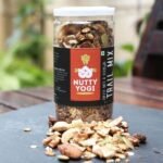 Coffee Oats & Seeds Trail Mix 100 gm-front1-Nutty Yogi