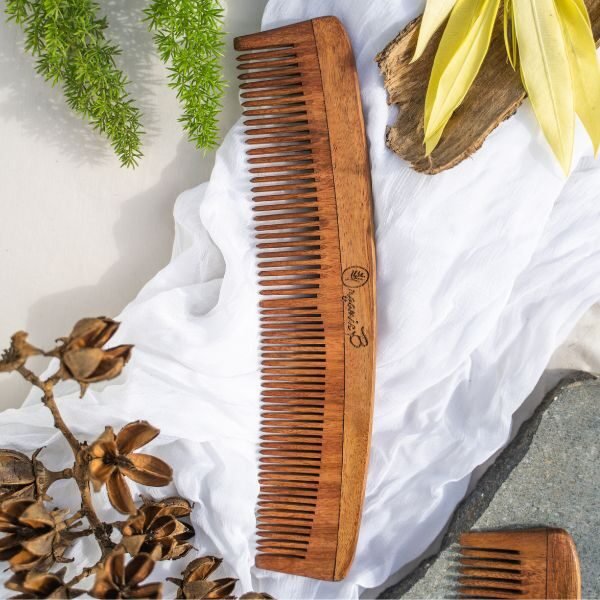 Handmade Neem Wood Comb5-front4-Organic B