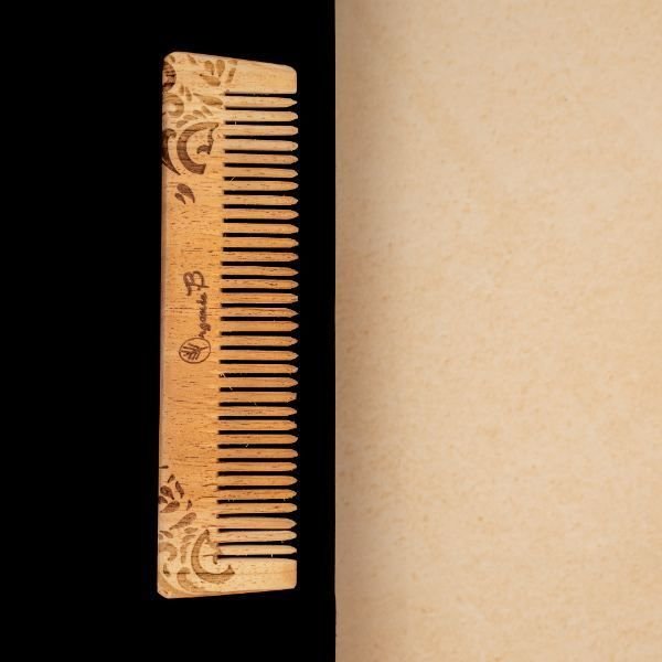 Pocket Size Neem Wood Comb3-1- Organic B